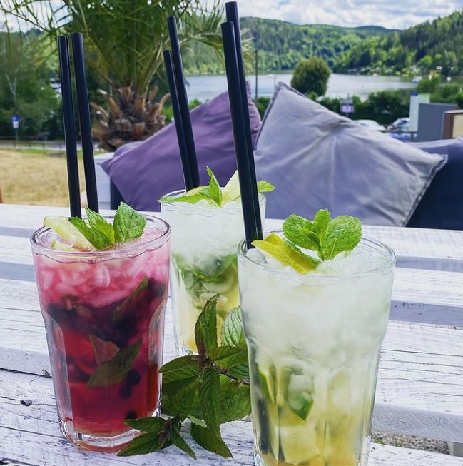 cocktails mit blick